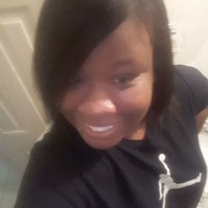 Meet your Posher, Treinika